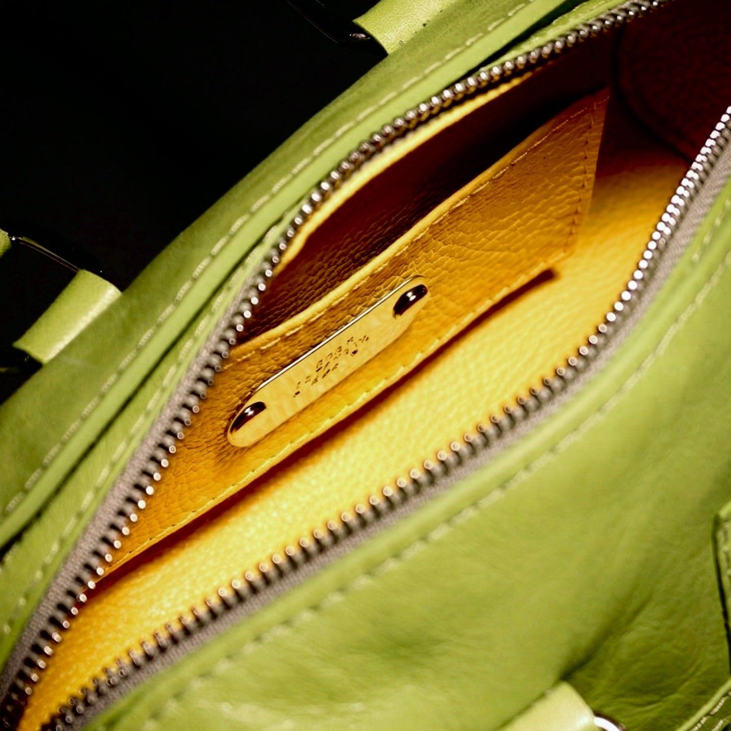 AGBY Mini Pisctachio Green